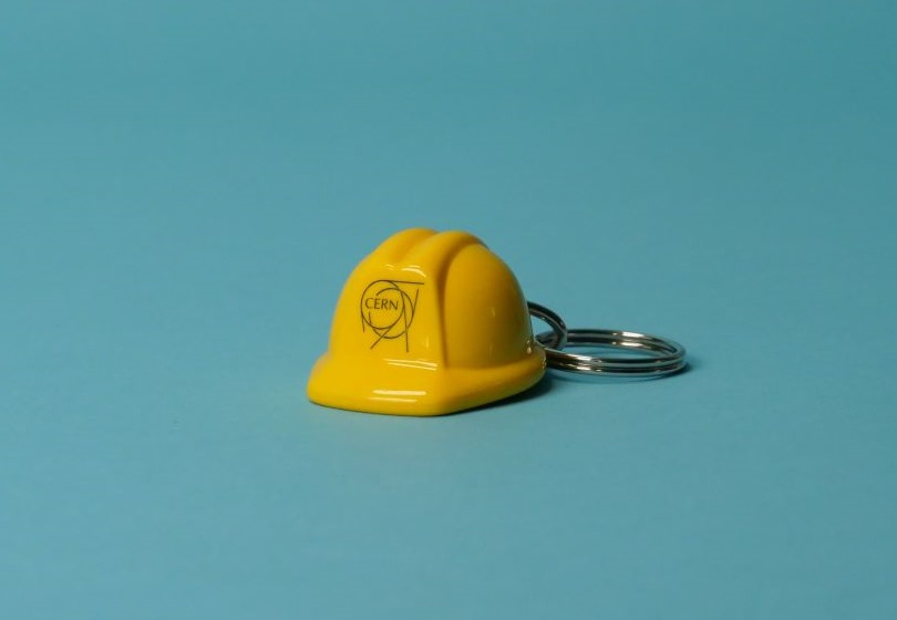 Yellow key ring CERN helmet